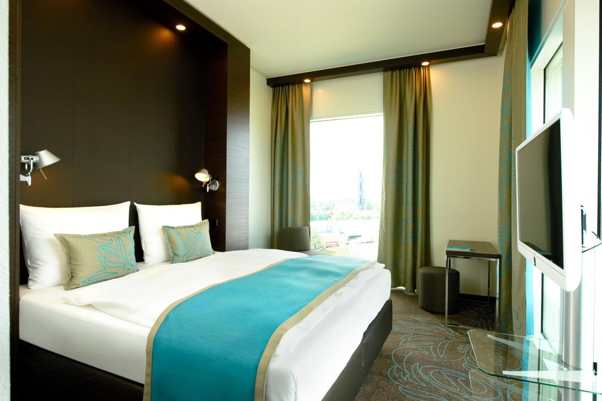 Motel One Амстердам Екстер'єр фото